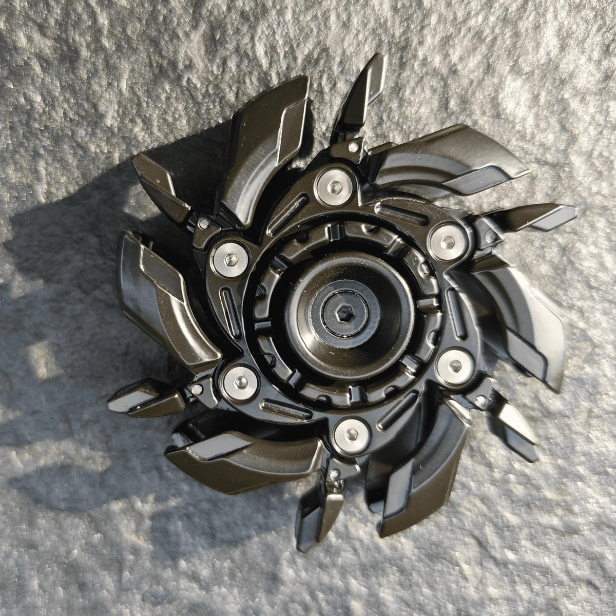 Armour Plate Fidget Spinner — Weighted Metal EDC Desk Toy